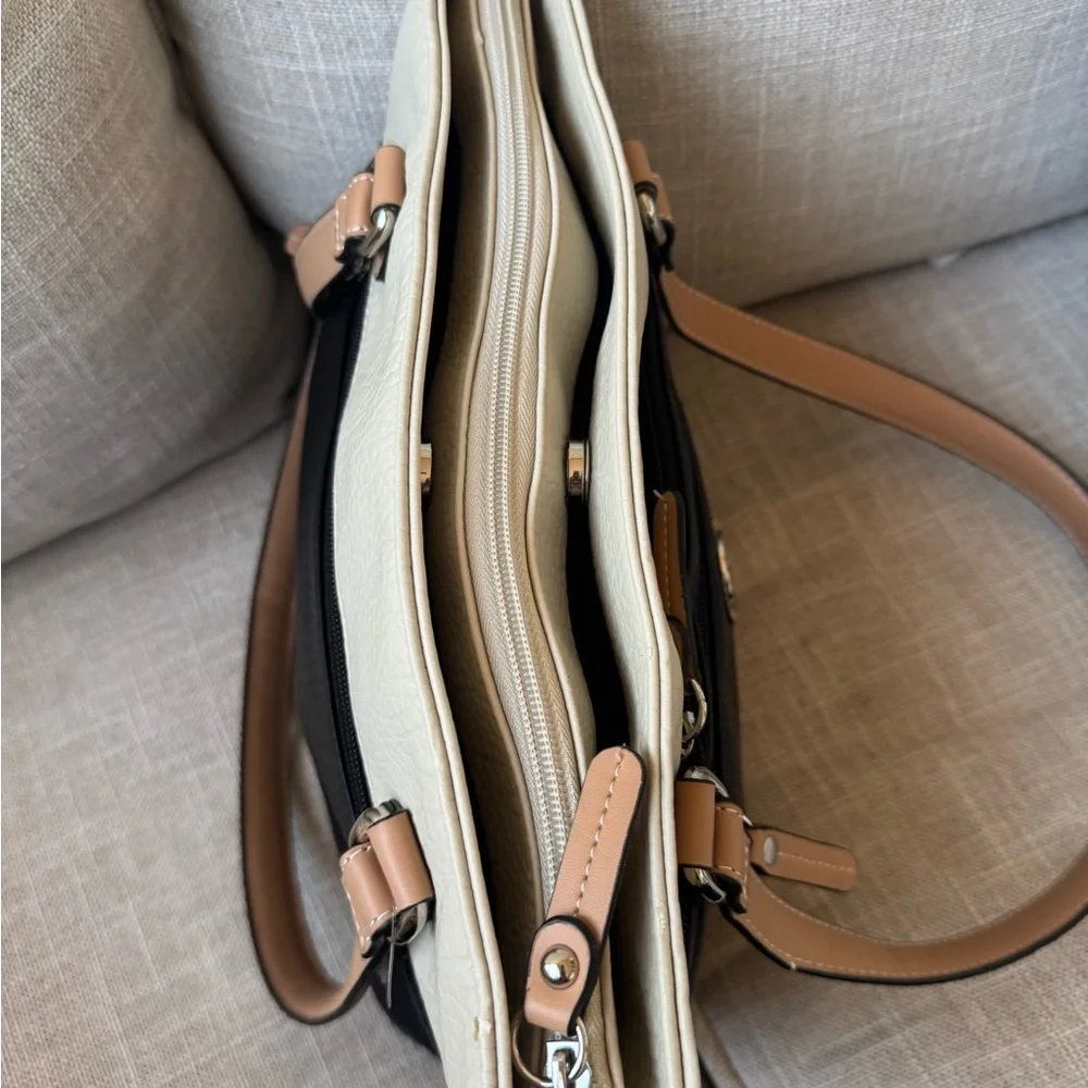 Gianni Bernini tote bag like new - Picture 7 of 16